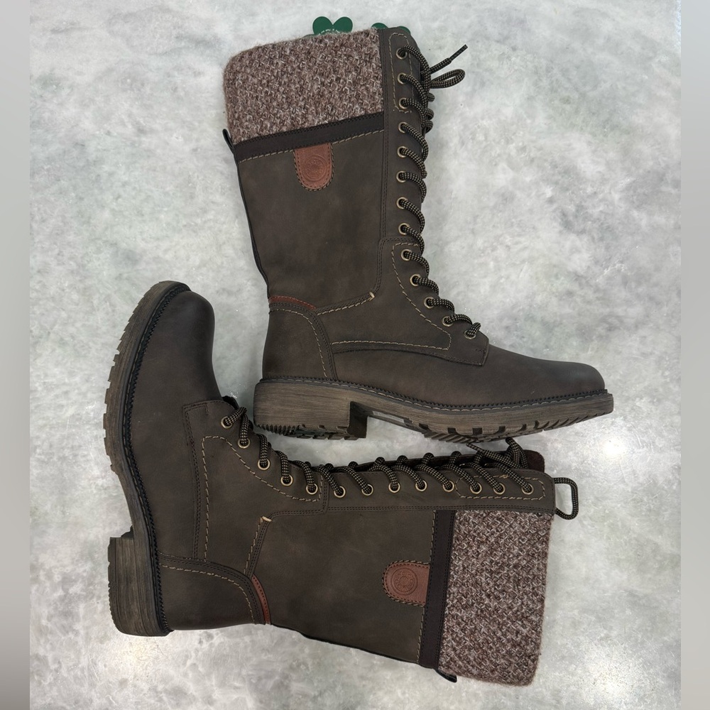 Spring Step Yosemite Waterproof Winter
Lace Up with Zipper Sweater Trim
NWT - Picture 7 of 12